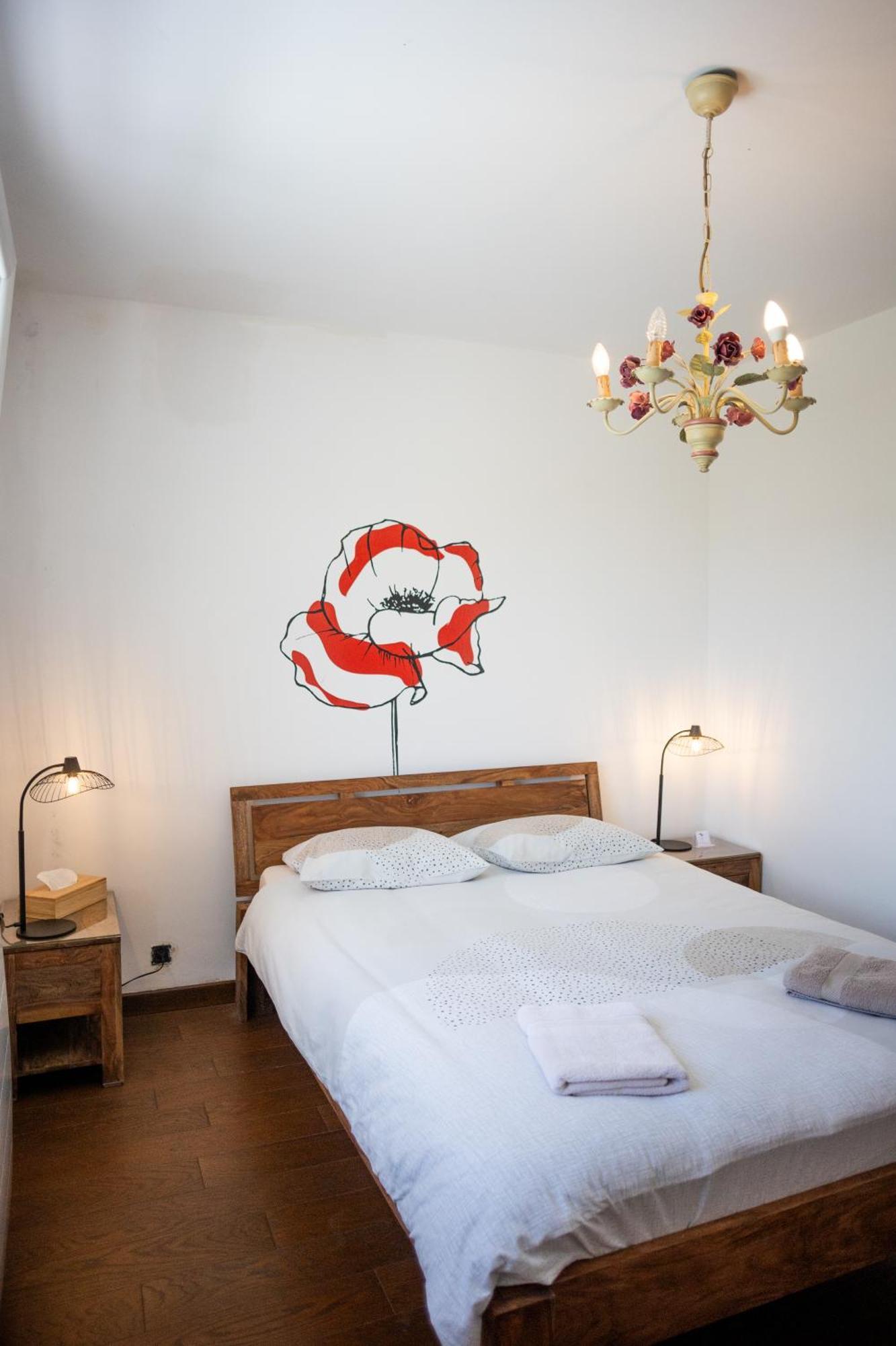Hotel Aux Coquelicots Sauvages Pont-Saint-Martin Esterno foto